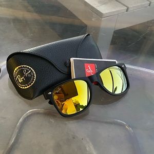 Ray-ban Justin Red-Mix Sunglasses